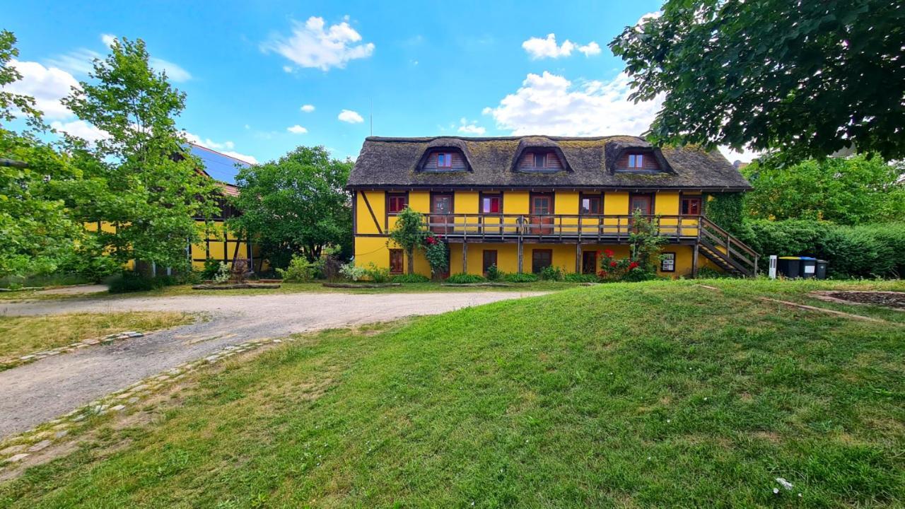 Ferien- Und Erlebnishof Liepe Apartment Liepe  Exterior photo